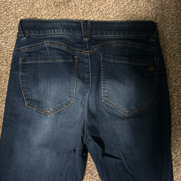 Blue Denim Jegging "Ab"solution® Booty Lift Jean - Picture 5 of 6